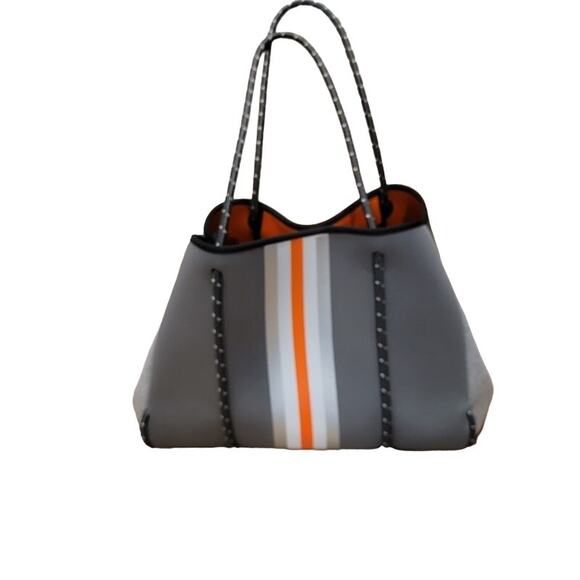 HAUTE SHORE Gray and Orange Shoulder Bag - Picture 4 of 13